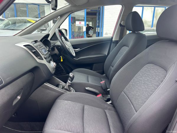 2019 HYUNDAI IX20 DELUXE 1.6 PETROL LOW KMS 385139409