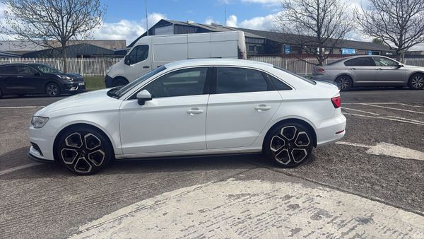 AUDI A3 SALOON 2015 AUTO 385248291