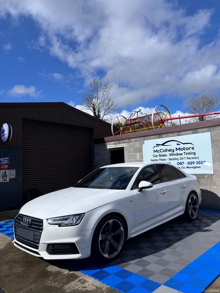 Audi A4  s line 385250295