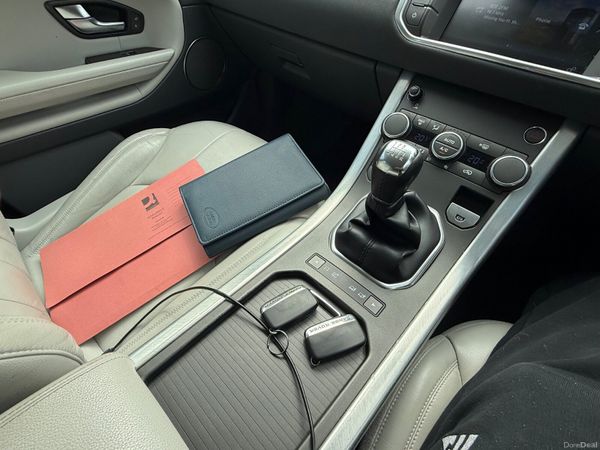 Land Rover Range Rover Evoque 2016 385256065