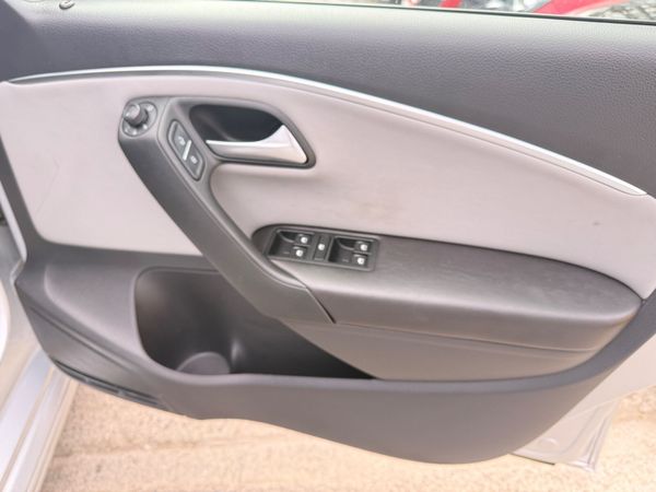 Volkswagen Polo GT automatic 385257947