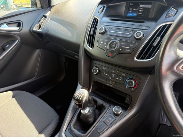 2017 Ford Focus 1.5TDCI STYLE 385287557