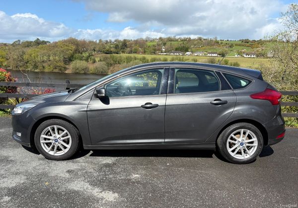 2017 Ford Focus 1.5TDCI STYLE 385287571