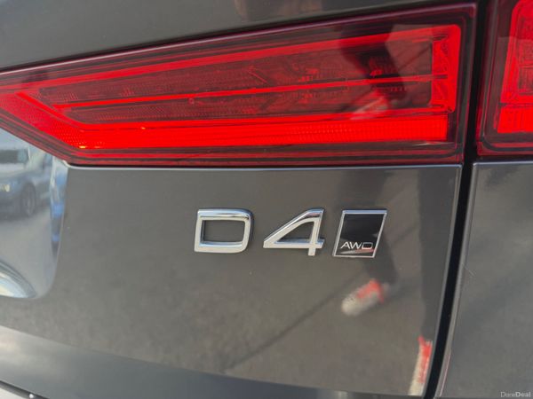 181 VOLVO XC60 2.0 D4 AWD MOMENTUM  - AUTO - 385291543