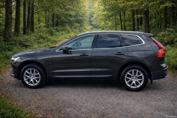 181 VOLVO XC60 2.0 D4 AWD MOMENTUM  - AUTO - 385291537
