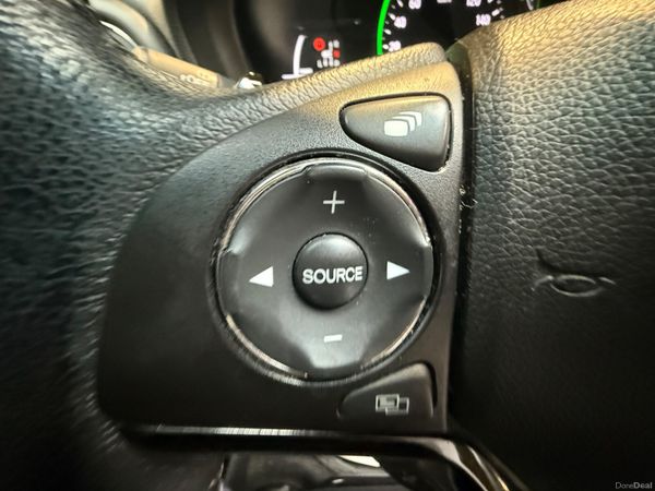 2017 Honda Vezel 1.5 Hybrid Automatic,39K Miles 385295131