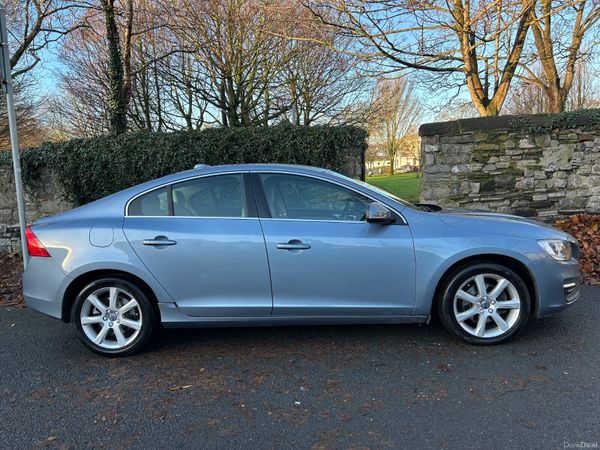 2017 VOLVO S60 AUTOMATIC LEATHER INTERIOR 385214101