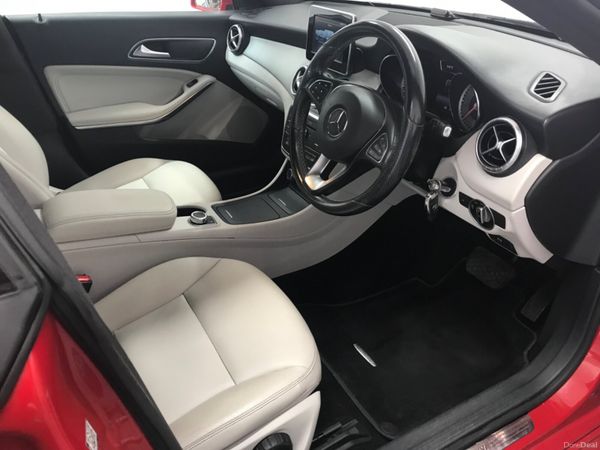 Mercedes-Benz CLA 2015 385218747