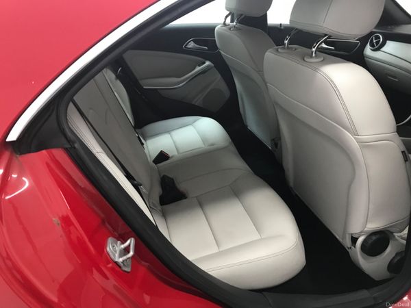 Mercedes-Benz CLA 2015 385218749