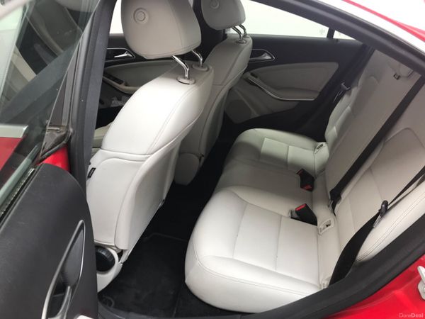 Mercedes-Benz CLA 2015 385218751