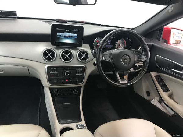 Mercedes-Benz CLA 2015 385218753