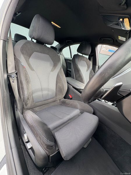 BMW 523i 520i M Sport Automatic Low KM 2019 385219229