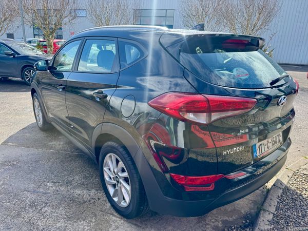 Hyundai Tucson 2017 385228787