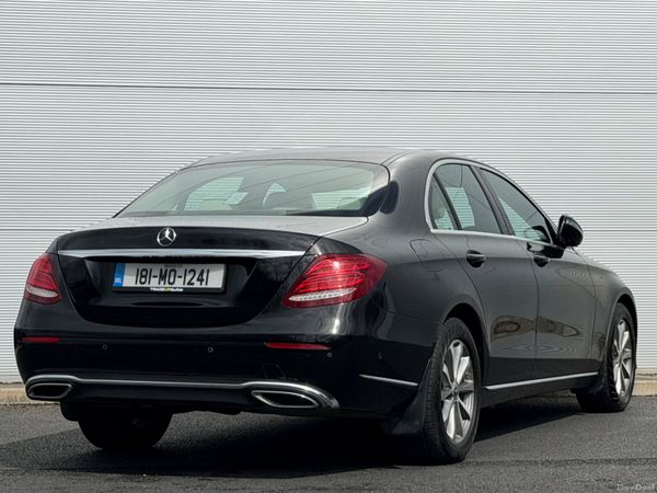 Mercedes-Benz E220d Exclusive 385231751