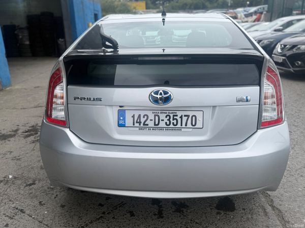 2014 Toyota Prius Hybrid Automatic 385231761
