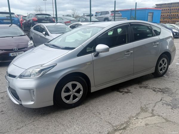 2014 Toyota Prius Hybrid Automatic 385231763
