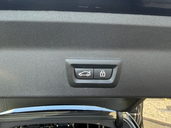 2022 BMW X3 M-Sport Pro X-Drive 385368781