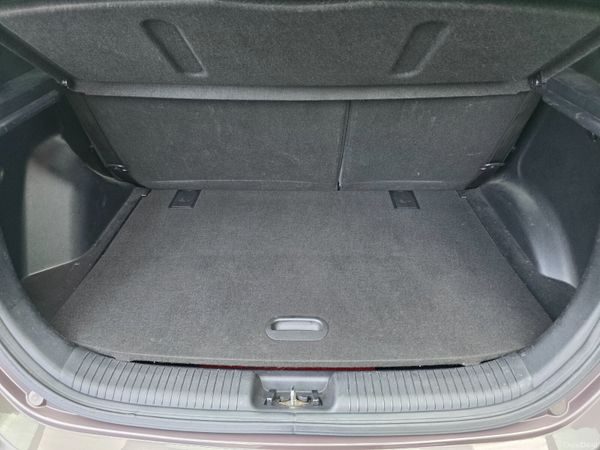2013 Hyundai ix20 1.4 Diesel Nct & Rd Tax 385306253