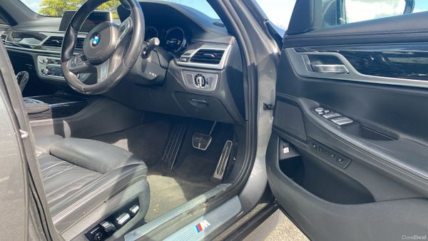 2019 Bmw 7 Series 730d M-Sport 385320393