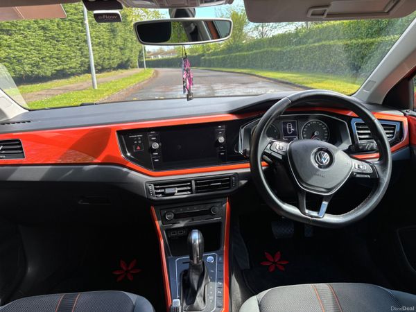 Volkswagen Polo 2019 385323665