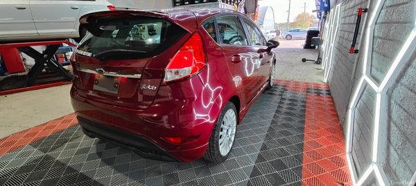 2014 Ford Fiesta 1.0 Petrol Automatic 385335221