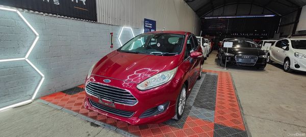 2014 Ford Fiesta 1.0 Petrol Automatic 385335223
