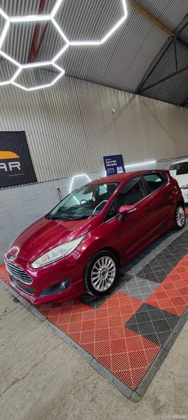 2014 Ford Fiesta 1.0 Petrol Automatic 385335235