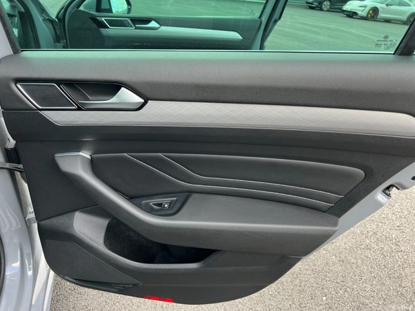 2022 Volkswagen Passat SEL 2.0 TDI - Automatic 385441931