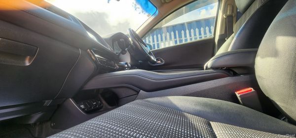 Honda Vezel 2015 (Automatic/Hybrid) 385452393