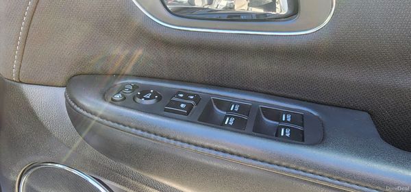 Honda Vezel 2015 (Automatic/Hybrid) 385452405