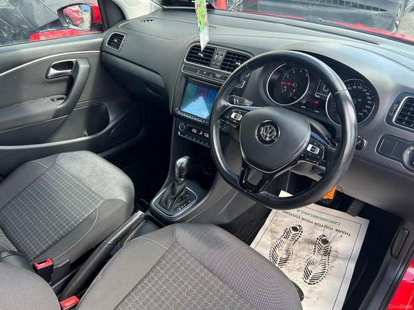 2016 Volkswagen Polo - HIGHLINE 385461981
