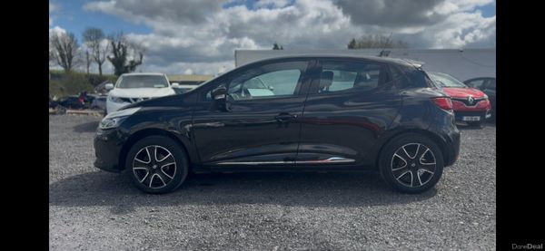 Renault Clio 2014 1.5dci tax & tested 385462255