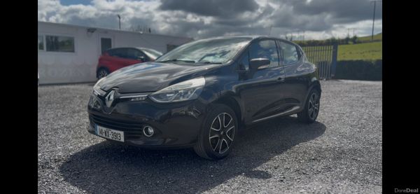 Renault Clio 2014 1.5dci tax & tested 385462257
