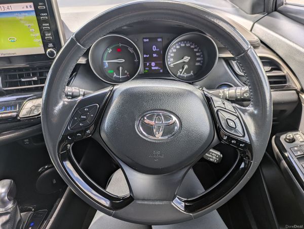 Toyota C-HR SOL /AUTO/  NEW NCT O3/28 385478541