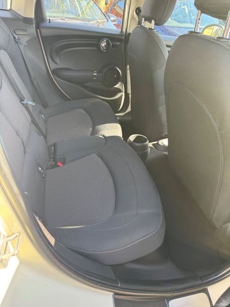 Mini Cooper D Automatic 385485409