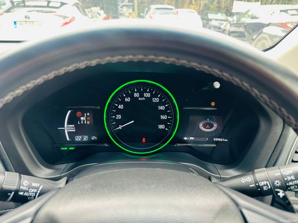 Honda Vezel 2018 1.5 Hybrid Auto 39000 KM ONLY 385424687