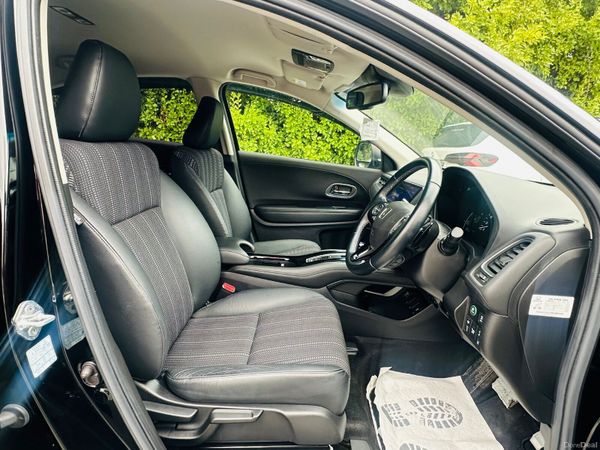 Honda Vezel 2018 1.5 Hybrid Auto 39000 KM ONLY 385424695