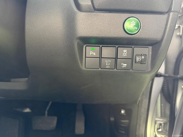 2015 Honda Fit/ Jazz  Automatic 385428401