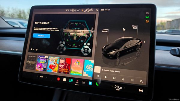 🔥 2022 Tesla Model 3 RWD 385434467