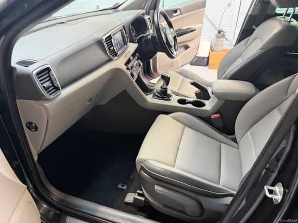 2017 KIA SPORTAGE     PLATINUM SPEC ! 385541597