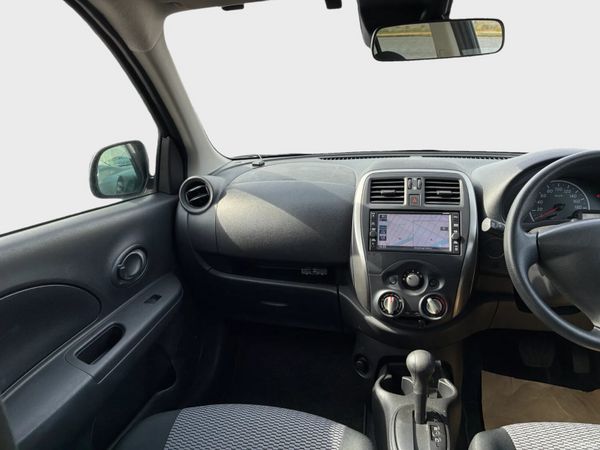 Nissan March *Automatic* 385549513