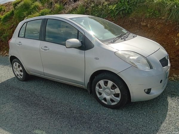 Toyota Yaris 2007 385551761