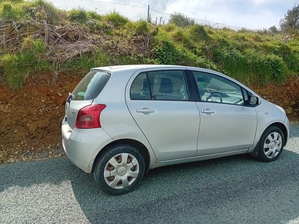 Toyota Yaris 2007 385551763