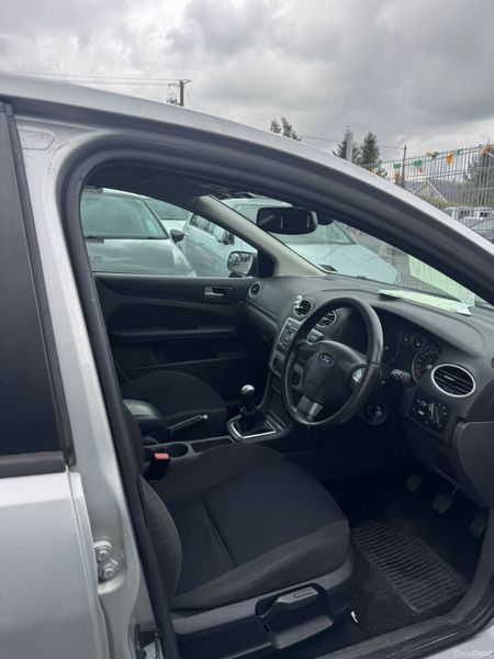 Ford Focus 2007 385568685