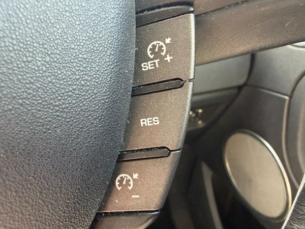 2.2 DIESEL-NCT 02/27-VERY LOW KMS 385574983