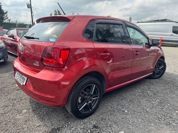 Volkswagen Polo Automatic 385580771