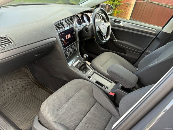 201 VOLKSWAGEN GOLF *DEPOSIT TAKEN* 385513107