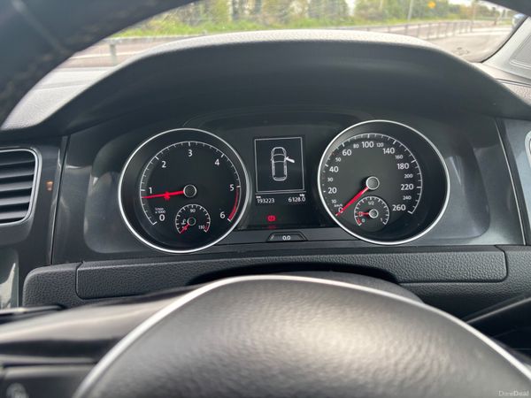 Volkswagen Golf 2018 1.6 TDI Comfortline 385518093