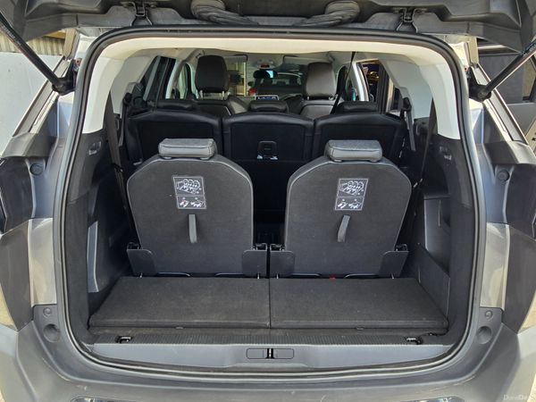 PEUGEOT 5008 2018 7 SEATER HIGH SPEC ALLURE 385524603