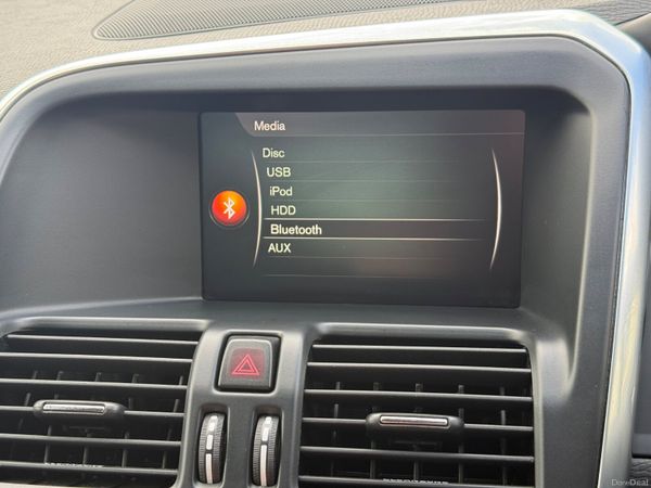 Immaculate Low Kms 171 Volvo XC60 R-Design! 385528215